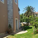 Apartment Casa Chiara *